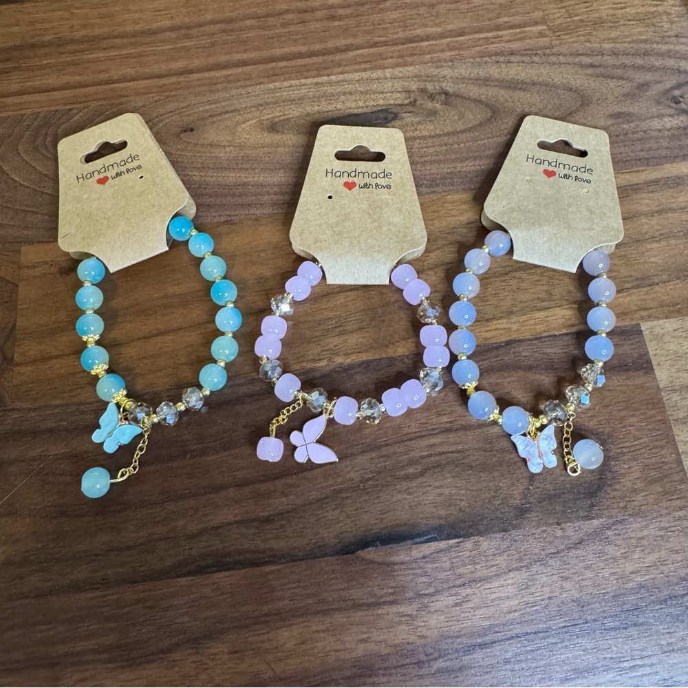 Handmade Butterfly Charm 6 in Color changing bracelet (1 piece) multiple colors